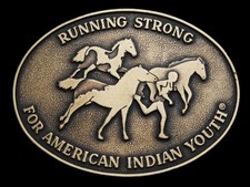 MG15171 NOS NICE  RUNNING STRONG FOR AMERICAN INDIAN YOUTH  BELT BUCKLE