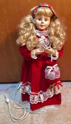 Continuous Motion Christmas Doll 24 Scottish Girl 1988 Animated Telco Motionette