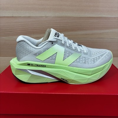 New Balance FuelCell SuperComp Trainer v3 Running Mint Flash/Grey Woman s Sz 8