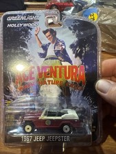 Greenlight Hollywood series 1967 Jeepster Ace Ventura Pack Damage