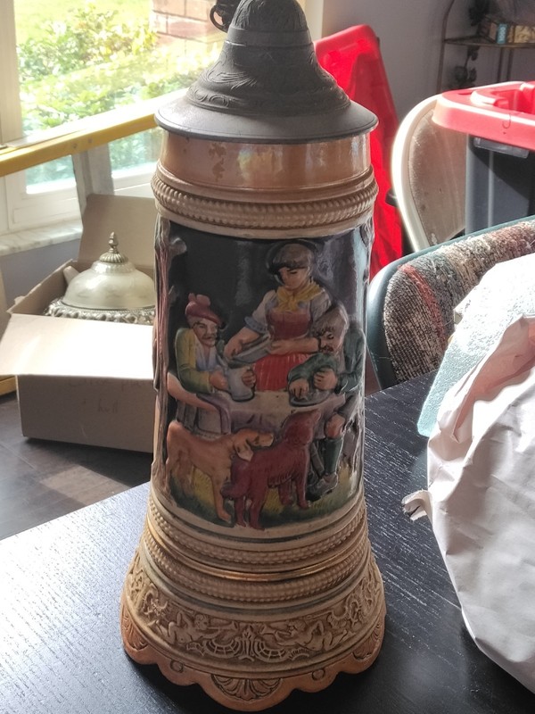 Western Germany Musical Stein (Music does not work)