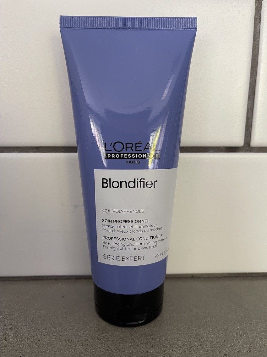 L’Oréal Professionnel | Blondifier Conditioner | for highlighted or blonde ha