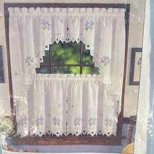 VTG Cottage Core Lorraine Home Fashions Butterfly Floral  68” X 36” Curtain Set
