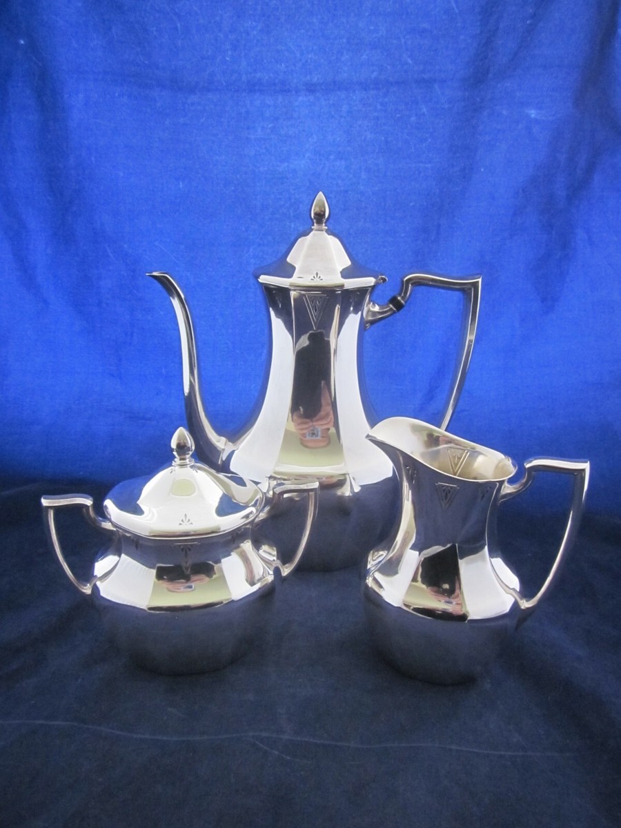 Oneida Silverplate Deauville Community Plate 3 Piece Coffee Set