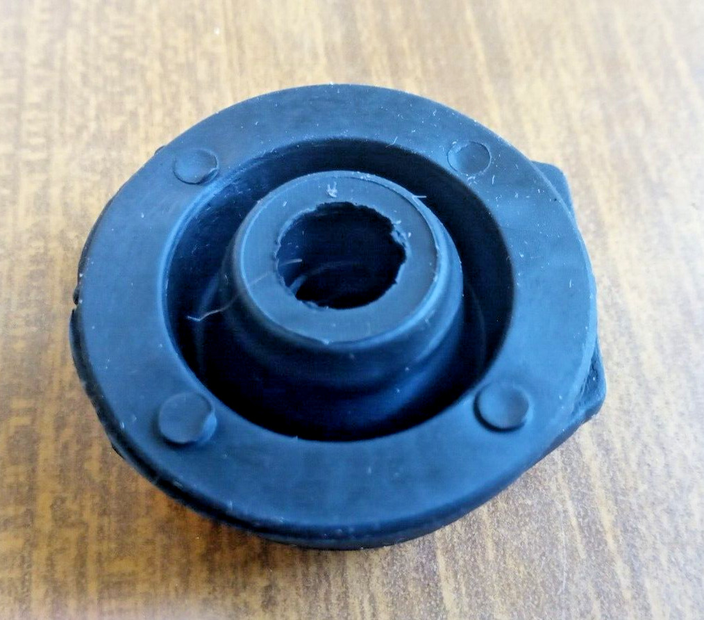 VW Audi Skoda Seat Air Filter Housing Grommet 1J0129669 Genuine OE  