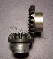 GEAR  163326 163328 Top Right Hook Drive Shaft Set Singer 620 625 626 628 629 