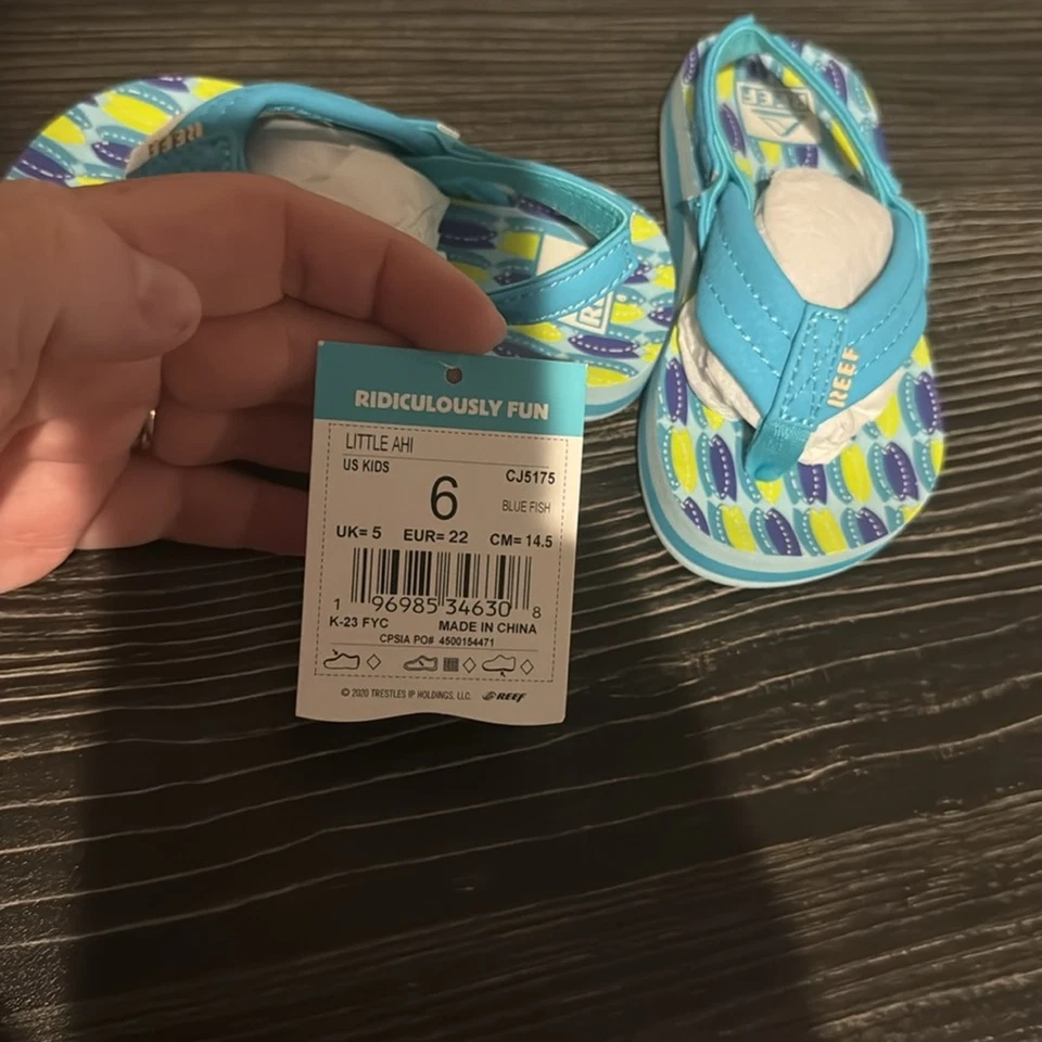 Reef Blue Sandals for Comfort and Style size 6 baby - Image 3 of 4