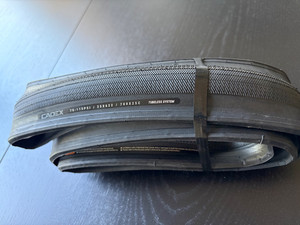 CADEX Classic Tubeless-Ready Road Bike Tire 700 x 25cm NEW, BLACK, Hookless
