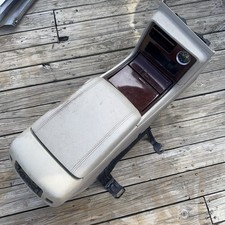 03-06 Escalade Neutral Tan Beige Woodgrain Center Console Assembly Oem Damage