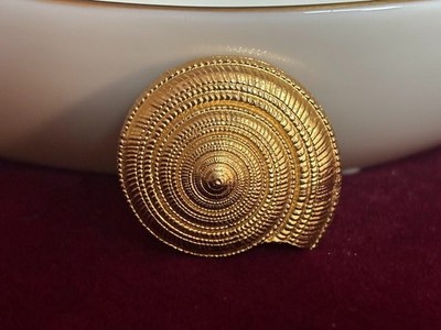 Trifari brand designer metal shaped pendant shaped like a nautilus shell