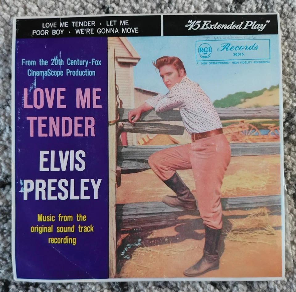 Elvis Presley- Love Me Tender VINYL 7" EP 45RPM (1967) AU- Black & Silver Labels - Image 3 of 4