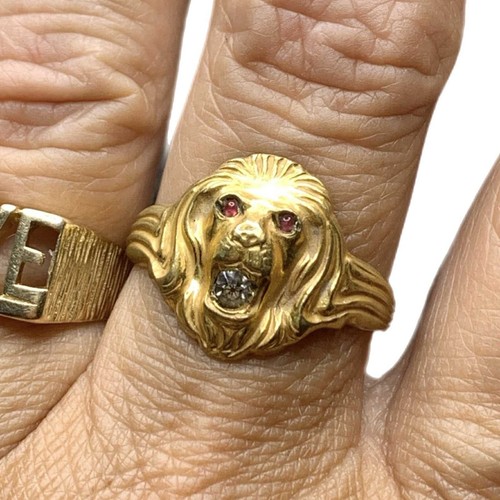 LUX Victorian Lion Ring, Gold Plate, Garnet Eyes, Raj, Size 10 1/4 - Picture 4 of 4