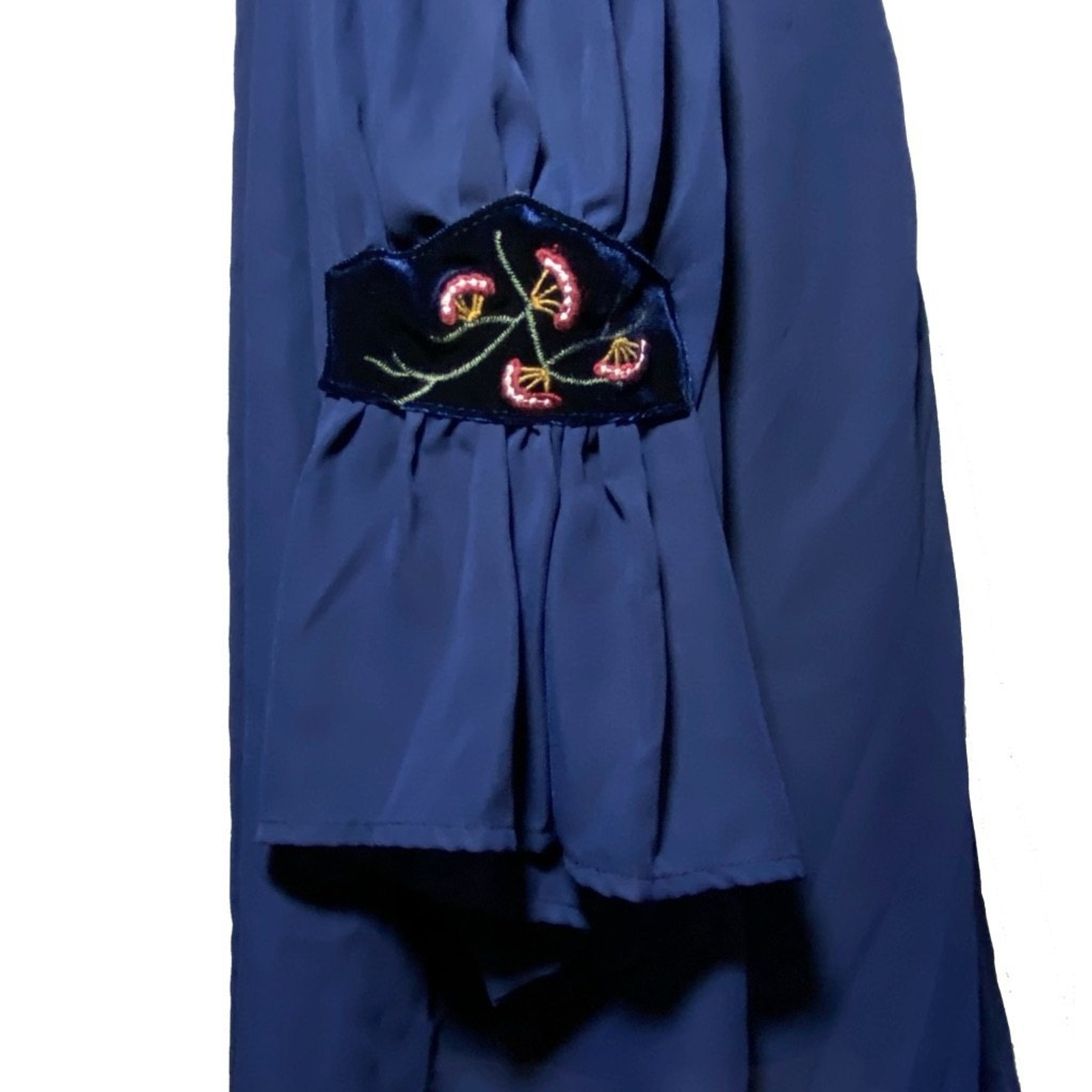 MISS LILI Embroidered Red Floral Velour  Sheer Blouse Size 1X Navy Blue image 3