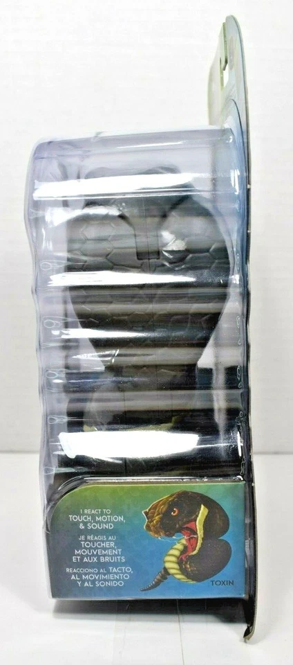 WowWee Fingerlings Untamed Fang Snake Ferocious at Your Fingertips (New) - Image 4 of 4