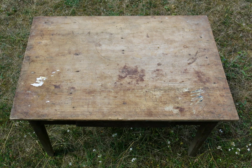 TABLE ANCIENNE, ancienne table, bureau, cuisine, bistrot, décor, cinéma, théatre - Photo 4/4