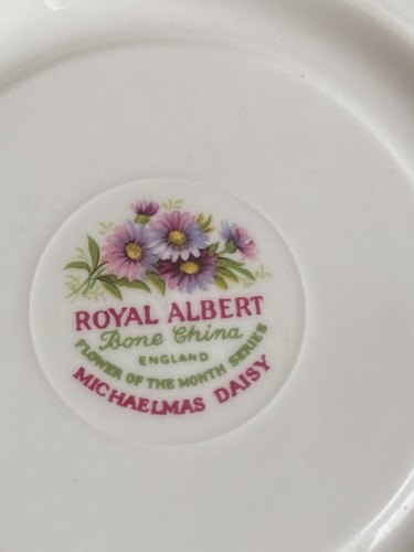 Royal Albert Flower of the Month Series 1960s SEPTEMBER TRIO Michaelmas Daisy - Foto 8 di 8