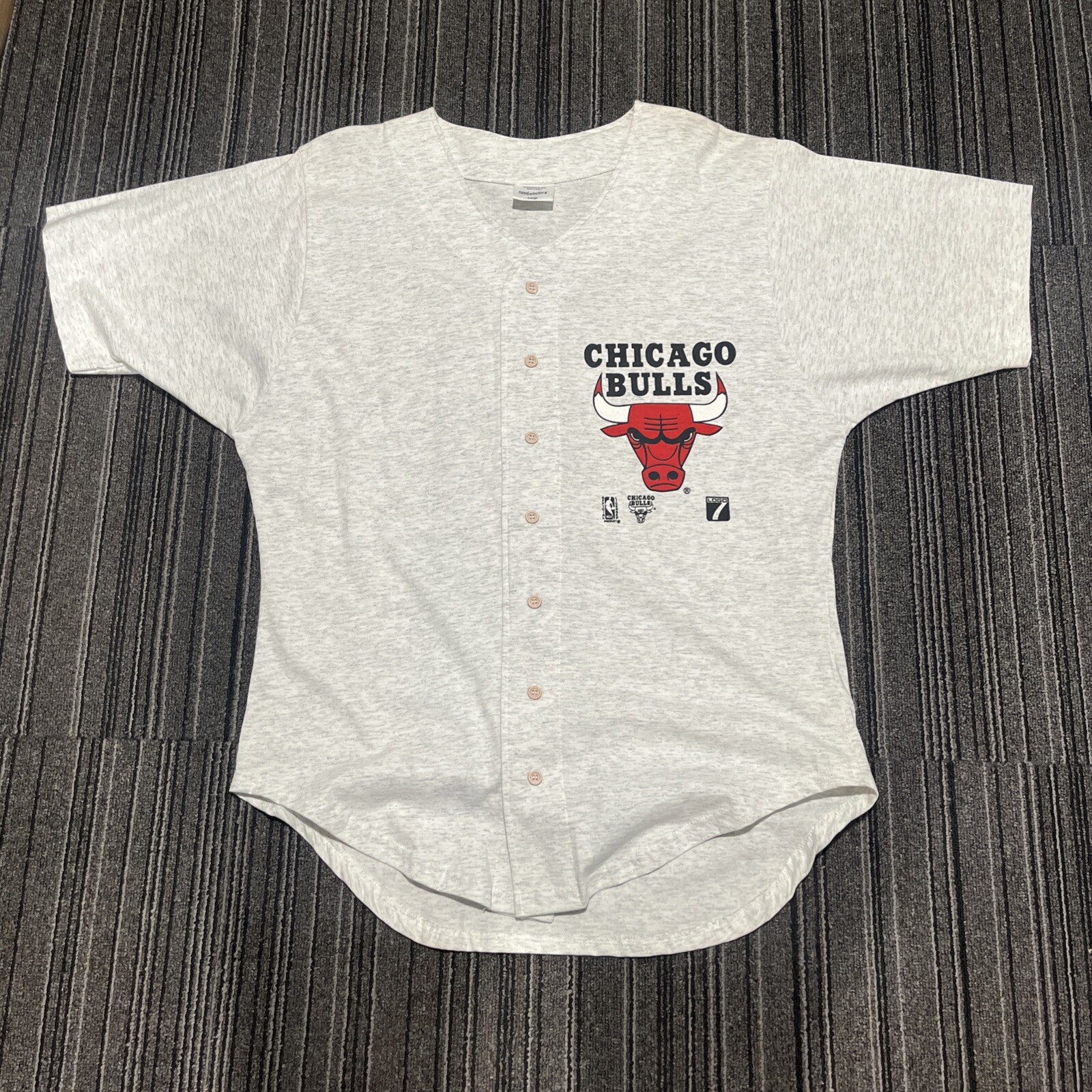 Vintage Chicago Bulls Button-Up Jersey Sweatshirt Men’s Size Large