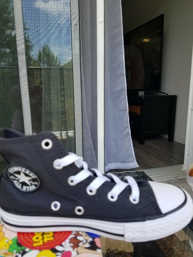 Kids Unisex CONVERSE CHUCK TAYLOR All Star LOONEY TUNES High Top Shoes Sz 11 - Picture 6 of 7
