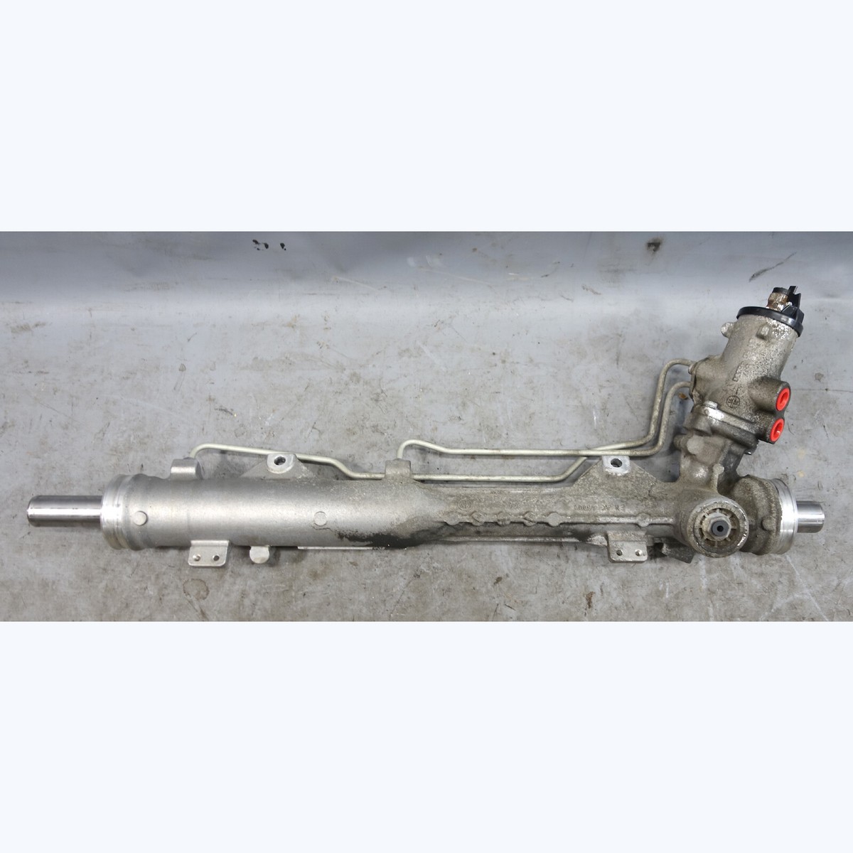 ＭＯＭＯボス　BMW　E90(2006/9～2011/12)　2013 BMW E90 E92 3 Series RWD Front Suspension Sub Frame
