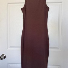 Brown Sleeveless Ribbed Bodycon Midi Dress in Size Medium