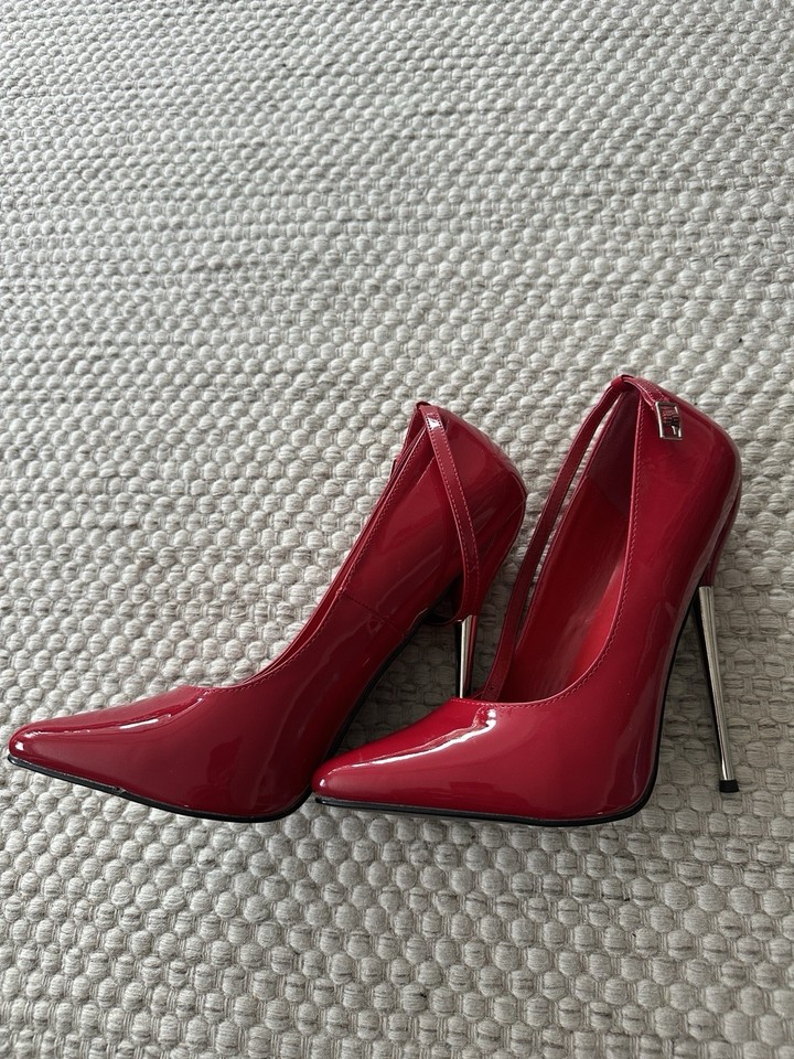 Devious House Devious Dagger-12 Damen Pumps Rot Lackleder Glanz Stiletto sehr hoch EU ...