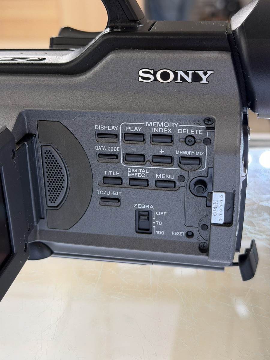 プロ向けモデル！ SONY ビデオカメラ DSR-PD170 Sony DSR-PD170 DVCAM Review - Videomaker