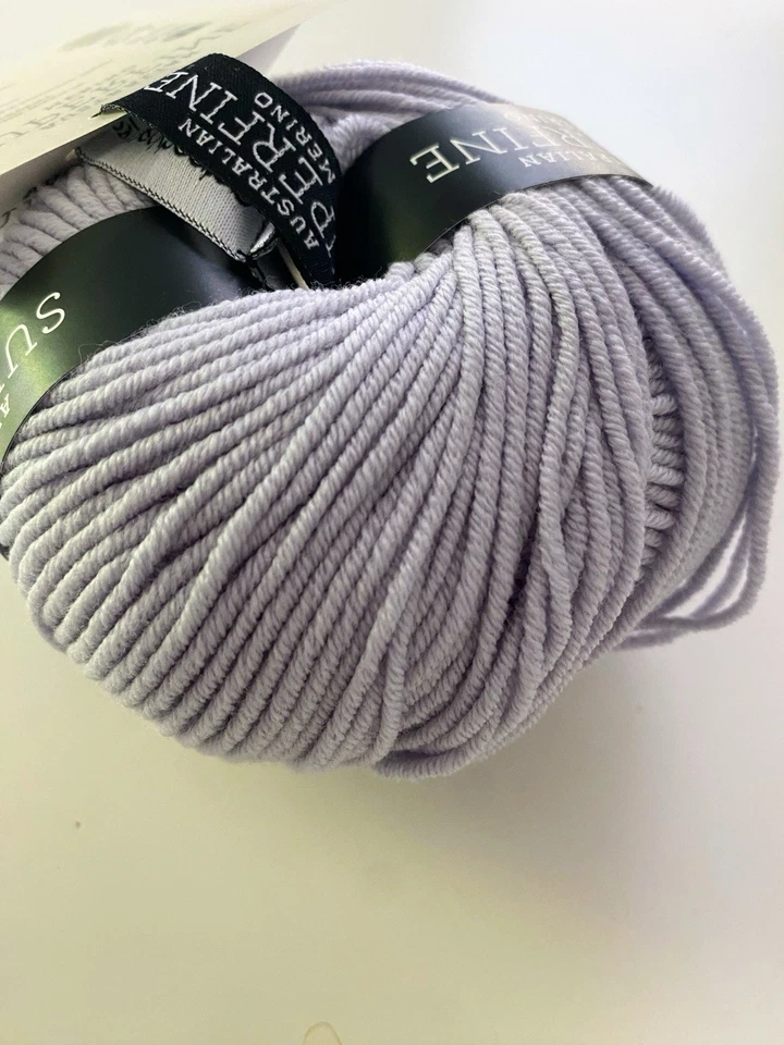 Hilo Australian Superfine Merino de Cleckheaton, Iceberg 65 g 8 capas DK/peor Foto 4 de 4