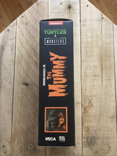 NECA TMNT x Universal Monsters MICHELANGELO MUMMY Action Figure Halloween Decor - Picture 6 of 7