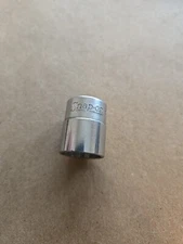 Snap On 3/8" Drive 5/8" 12PT Shallow Chrome Socket FV201