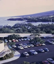 R43 HI Hawaii Kona Surf Hotel Parking Lot Scene Realist 3D Stereo Slide Photo
