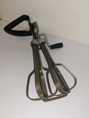 Ekco Mixer Egg Beater Hand Crank Black Handle Made In USA Vintage