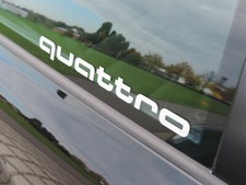 Original Audi Quattro Schriftzug Aufkleber Emblem SET 2 Stück NEU schwarz