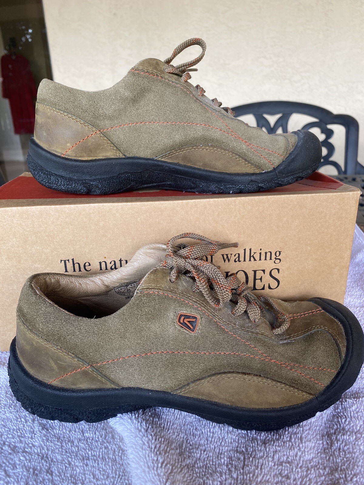 Keen Donna US 7 EU 37. 5 scarpe da passeggio escursionismo Oxford in pelle comfort 0608