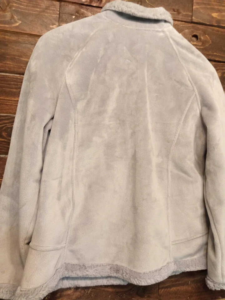 Женская серая куртка из искусственного меха размер XL от зеленого чая с меховой подкладкой мягкое пальто замшевое как - Изображение 3 из 4