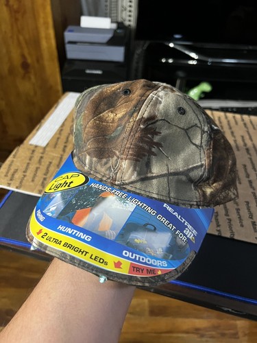 Hat Camo LEDs Flash Lights Outdoors 