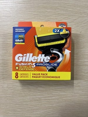 Gillette Fusion ProShield Men's Razor Blade Refills (8 Pack)