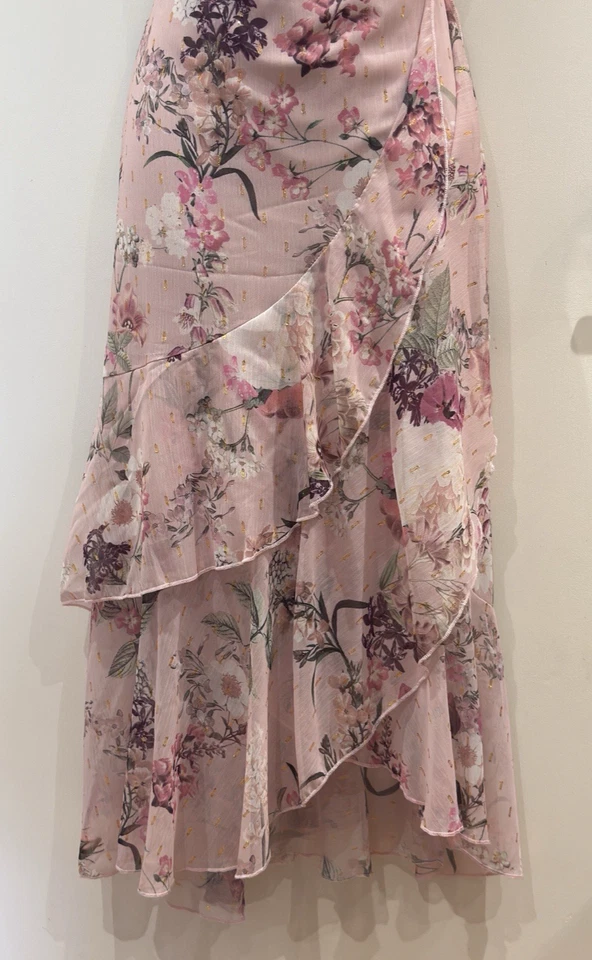 Vestido midi Lipsy UK14 EU42 US10 estampado rubor con volantes calce y acampanado Foto 4 de 4