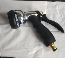 QUALITY GARDEN HOSE GUN 8 SPRAY SETTINGS BRAND NEW. QUALITY GARDEN SRAYER NEW.