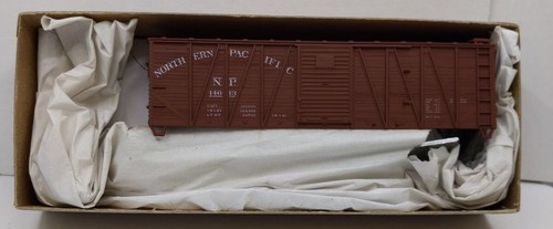 Madera Accurail 4503.2 escala HO Pacífico Norte 8 paneles O. B. Boxcar Road #14613 | Zustand: New