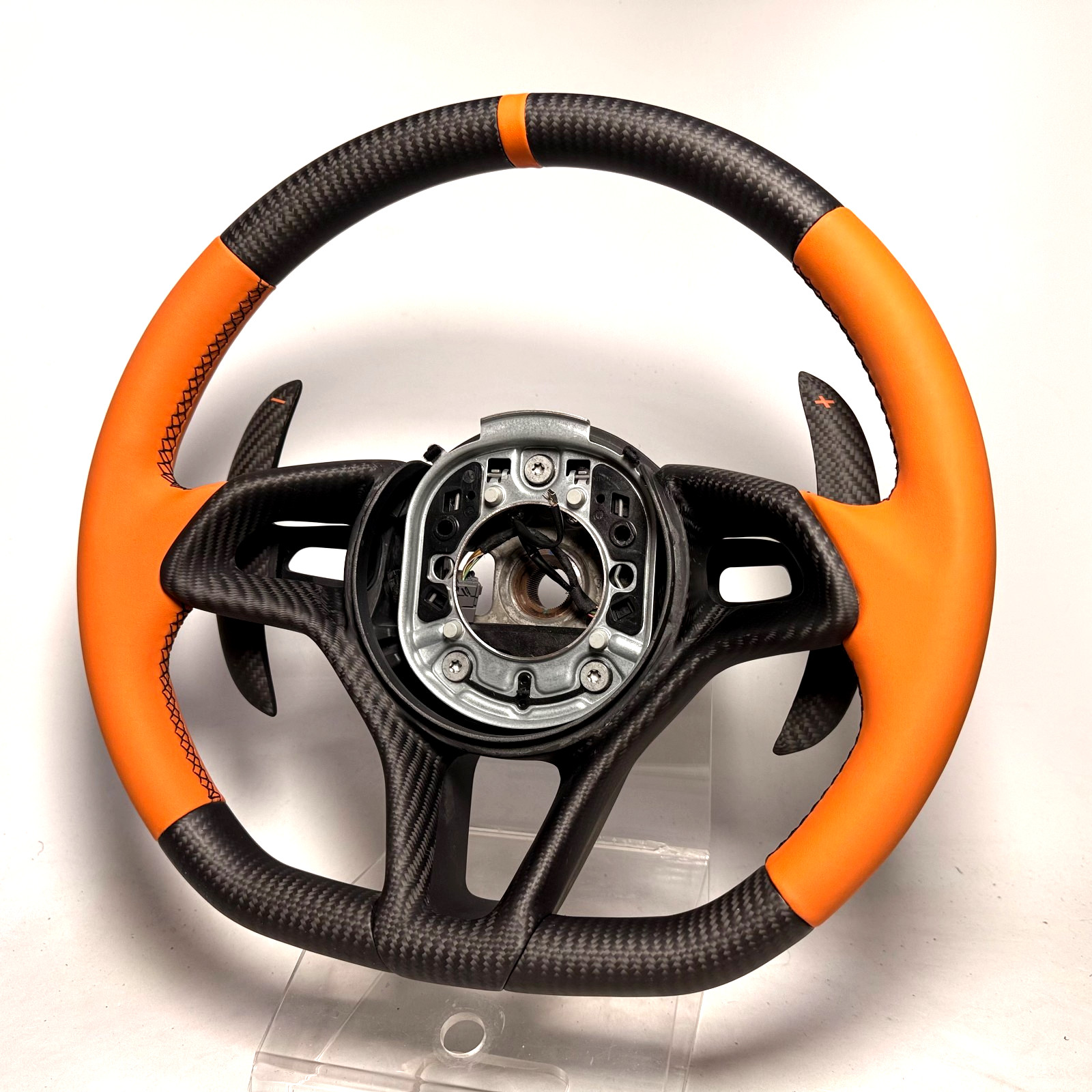 Matte Carbon steering wheel McLaren MP4 570S 650S 675LT GT Orange leather NO EX