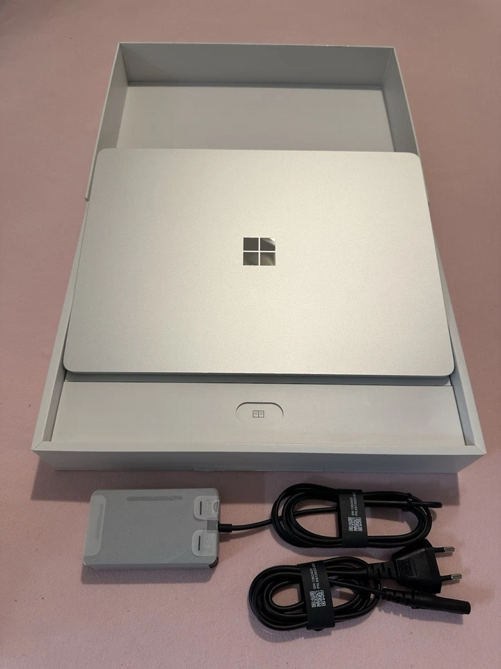 💥Microsoft Surface Laptop 7 Snapdragon X Plus 16GB 256GB. QWERTY IT. Garantie