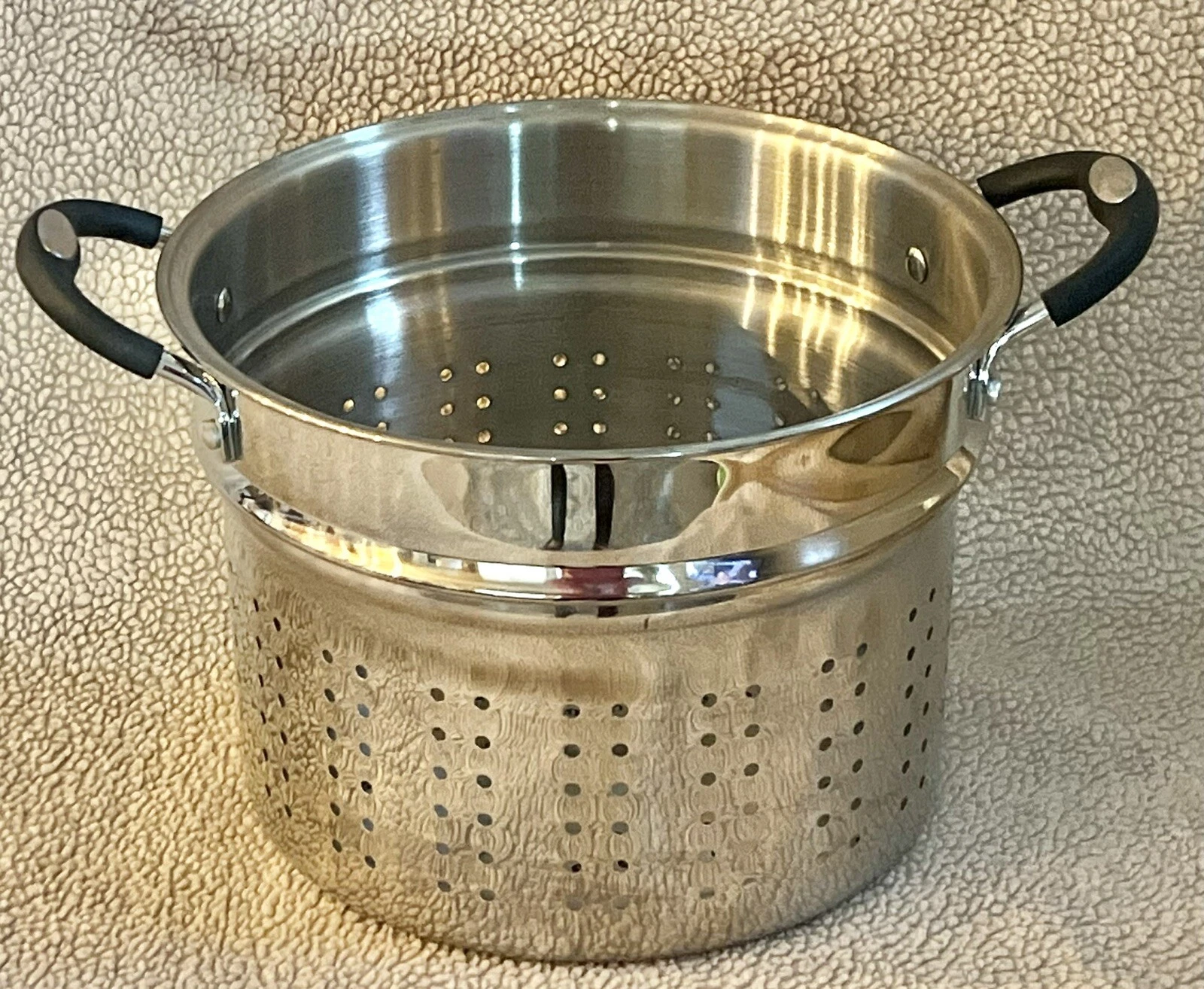TRAMONTINA 18/10 STAINLESS STEEL STEAMER STRAINER COLANDER INSERT 7.5” EUC