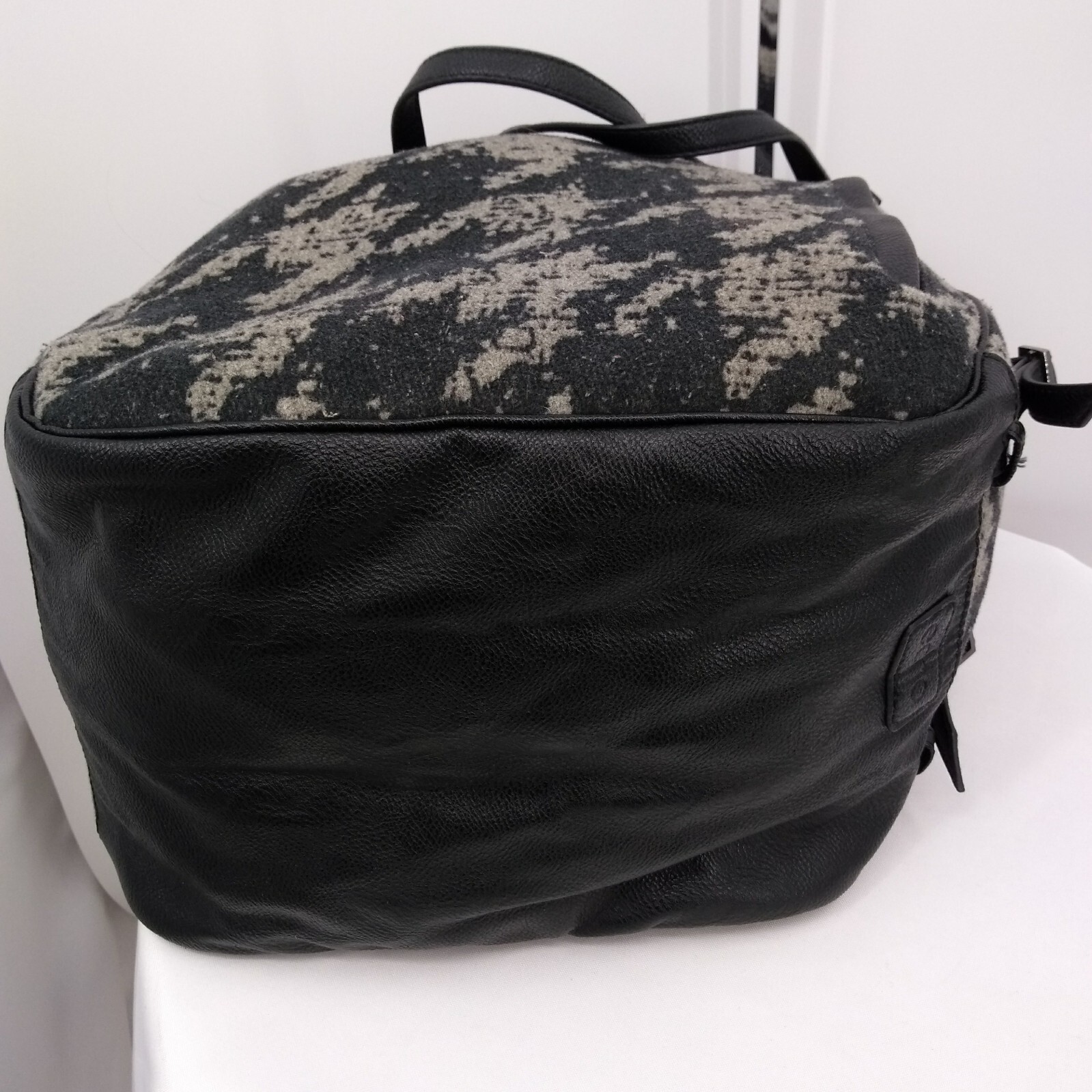 Echo Handbag Backpack Gray Black Houndstooth Flan… - image 6