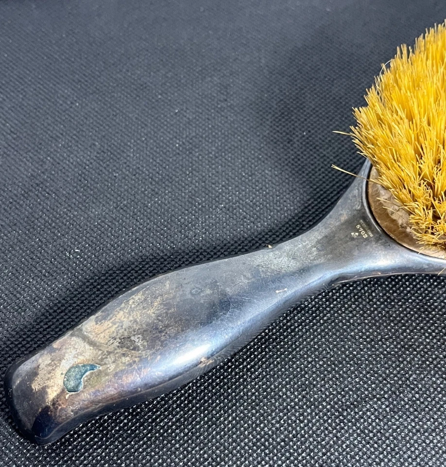 Cepillo de pelo antiguo de plata de ley Whiting Manufacturing Co ornamentado reposado Foto 4 de 4