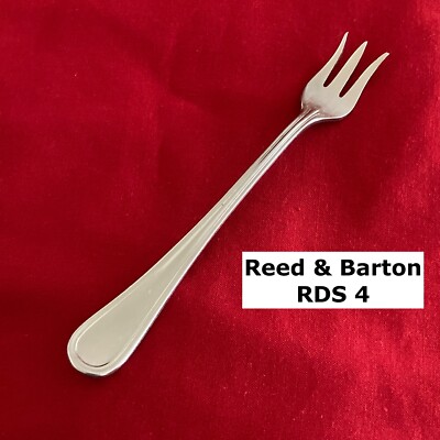 Reed & Barton RDS 4 Outlined Cocktail Seafood Fork 5 5/8'' Stainless Steel