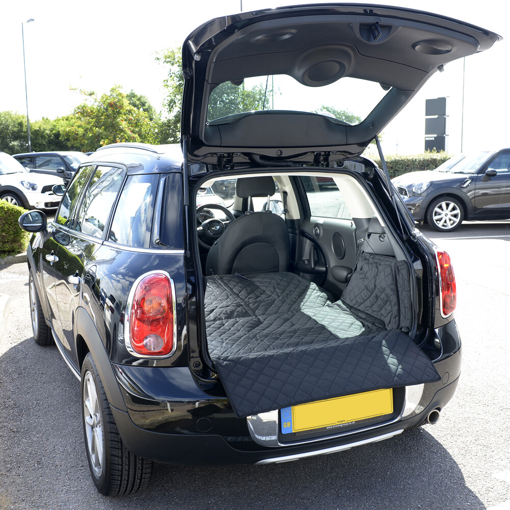 MINI COUNTRYMAN QUILTED WATERPROOF BOOT LINER MAT (RAISED FLOOR) 2010