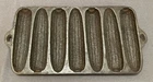 1920 Wagner Ware Sidney Cast Iron Krusty Korn Kobs Tea Size Corn Stick Pan 1317