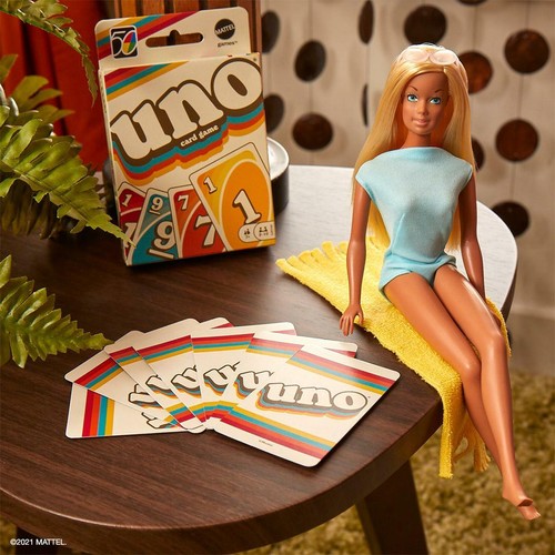 NEW Mattel - UNO 1970s Limited Edition Card Game - Picture 10 of 12