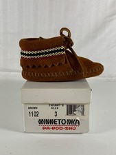 Minnetonka moccasins infant size 3 brown soft suede braid pa-poo-shu 1102 warm