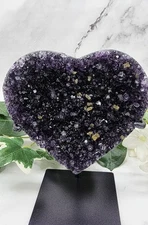 Amethyst Agate Heart Crystal with Stand – Gemstone Decor, Natural Crystal Heart